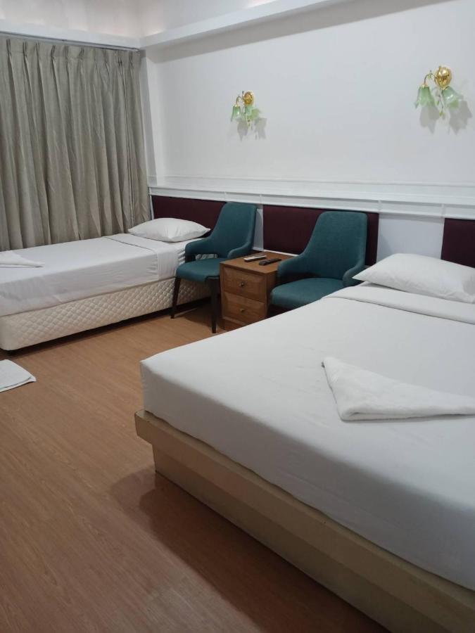Royal Garden Home Hotel Bangkok Luaran gambar
