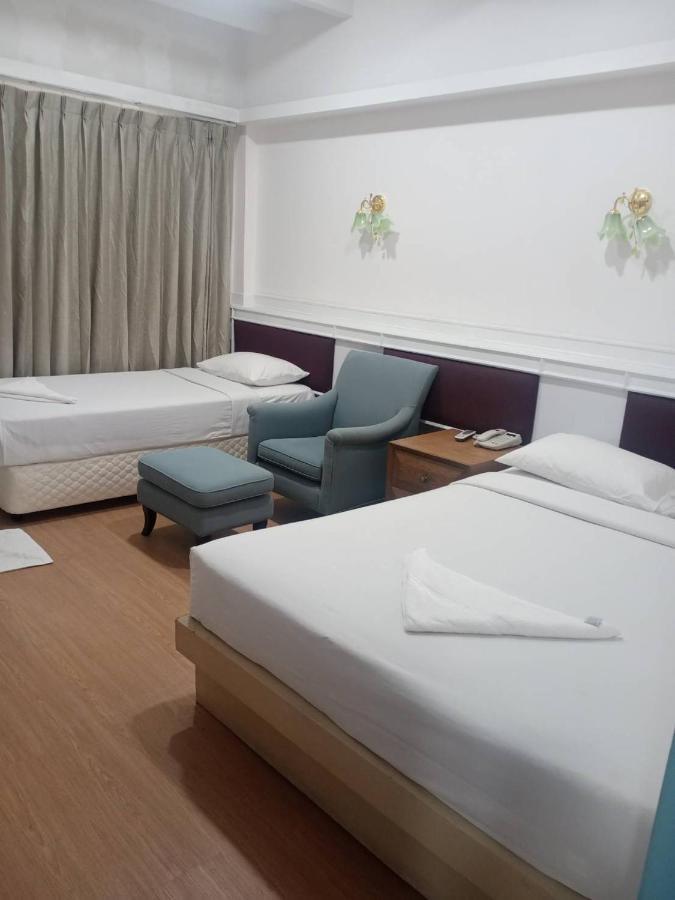 Royal Garden Home Hotel Bangkok Luaran gambar