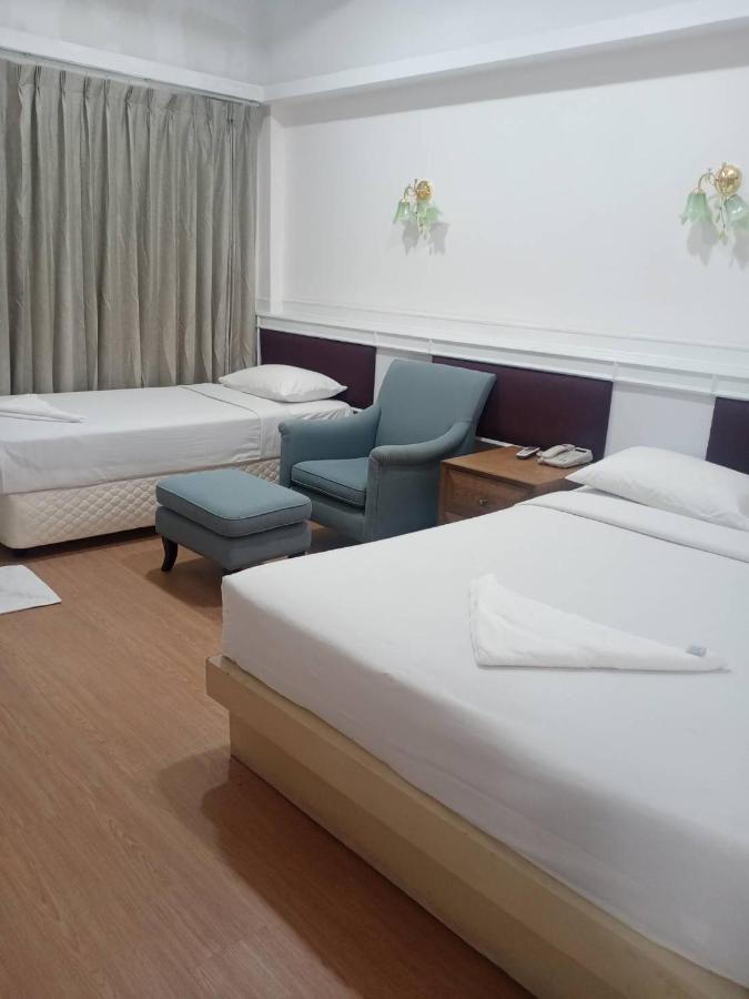 Royal Garden Home Hotel Bangkok Luaran gambar